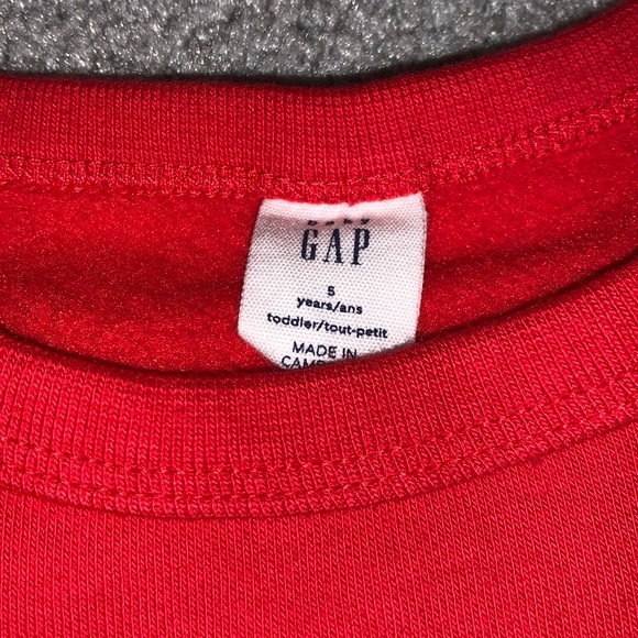NWT! Boys crew neck sweater from Gap! - Picture 2 of 4